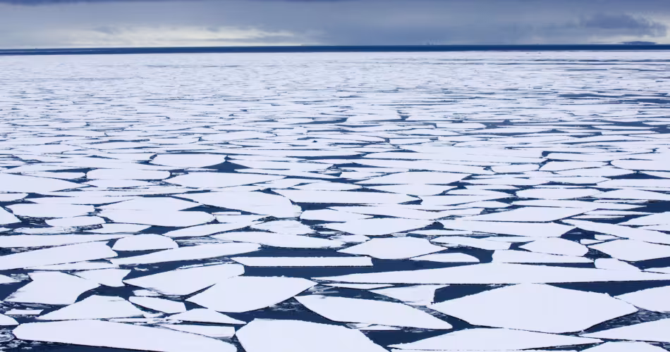 Glace craquelée à cause du réchauffement climatique (Antarctique)