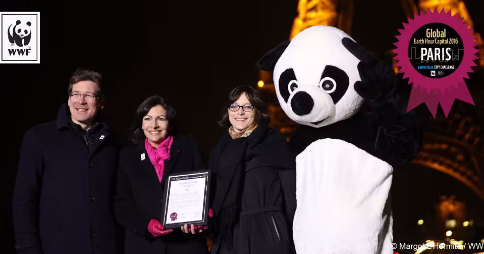 La ville de Paris reçoit le prix du One Planet City Challenge