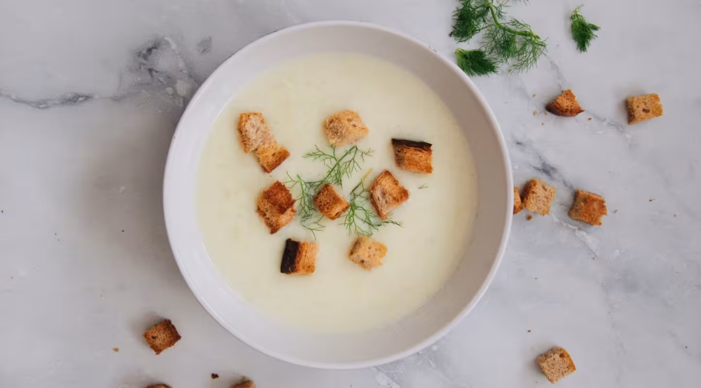 Recette de soupe froide au concombre