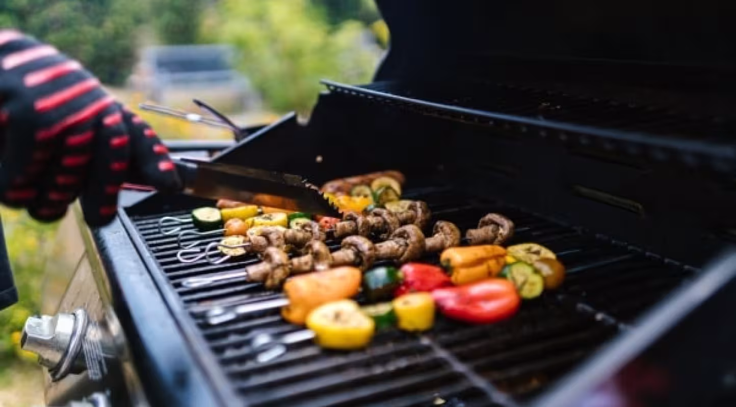Barbecue : 12 aliments à faire griller cet été