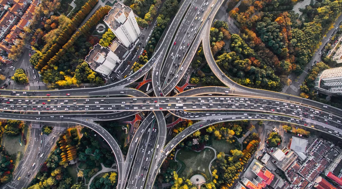 Catastrophe climatique et gouffre pour le budget des ménages : il est urgent de faire reculer la vente des SUV