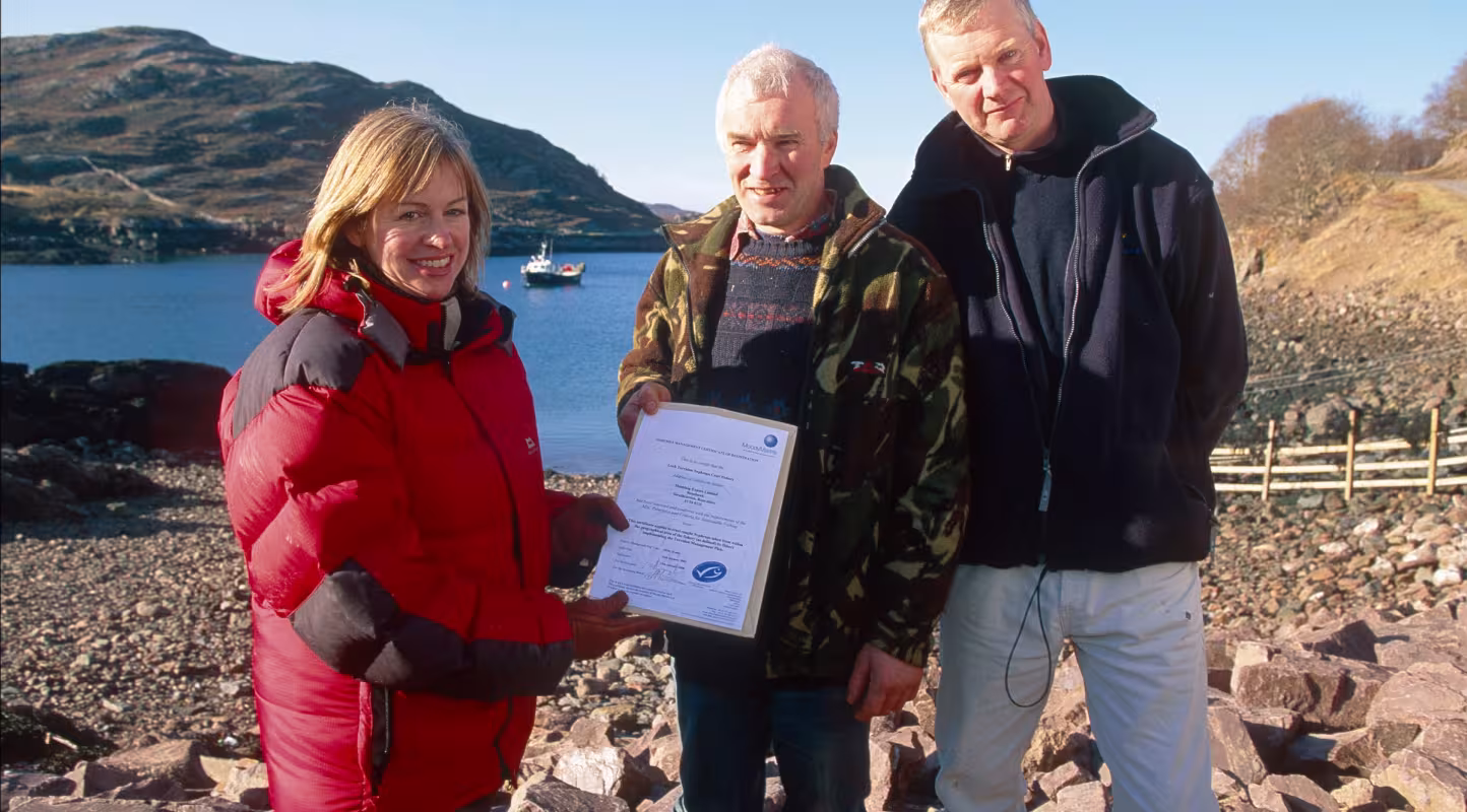 Pêcheur d'une pêcherie d'Ecosse recevant la certification MSC