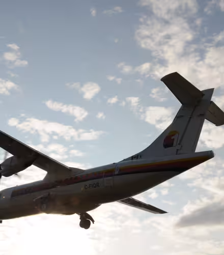 Avion atterrissant Canada