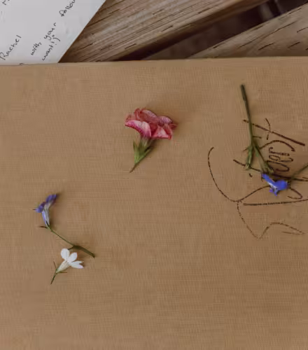 Marque-page fleurs séchées